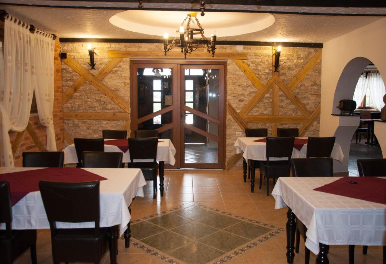 Hanul Cappsha Oradea Exterior foto